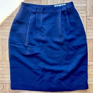 Vintage navy blue a-line skirt with pockets